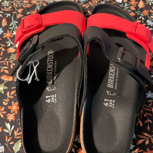 Birkenstock Arizona Split Black and Poppy Red BNIB HTF Size 10 (41) - Picture 3 of 8
